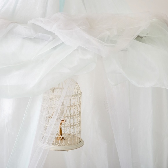 Pottery Barn Disney Frozen twin bedding - Picture 9 of 11